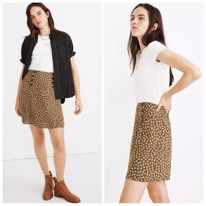 NWT Madewell Piped Mini Skirt in Woodcut Flowers with Brown Buttons, Size L